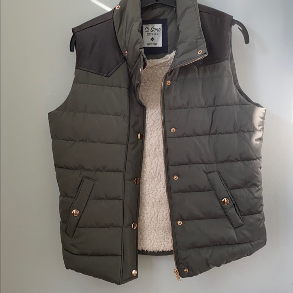 Army green vest
